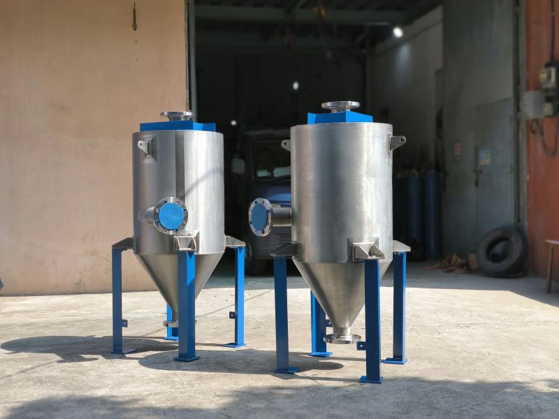 Expansion Tank SS304 – Design, Fabrication & Installation