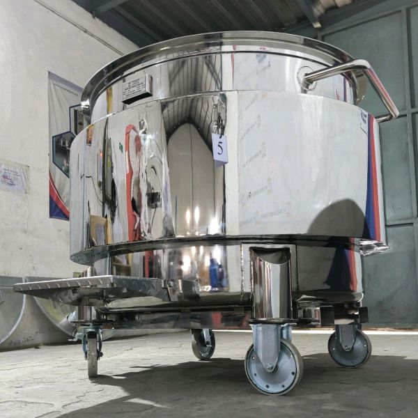 1200L Double Jacket Tank With Cover & Foldable Step